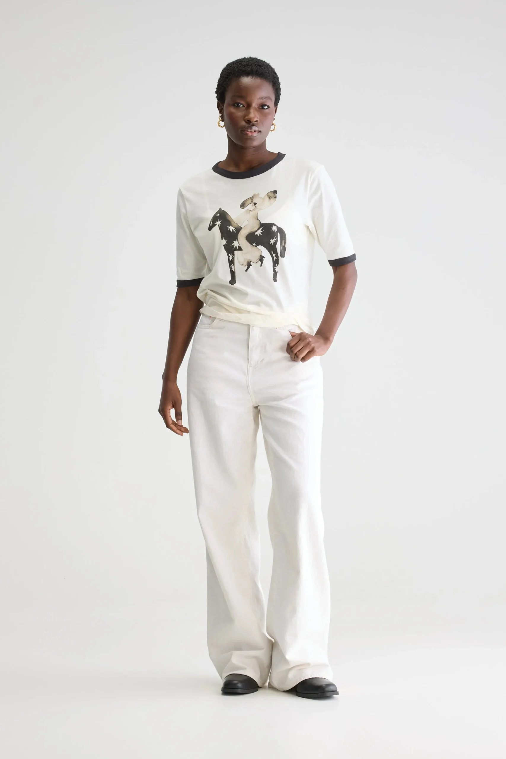 cosmos_slim_fit_tshirt_2.webp Bellerose Cosmos slim fit t-shirt