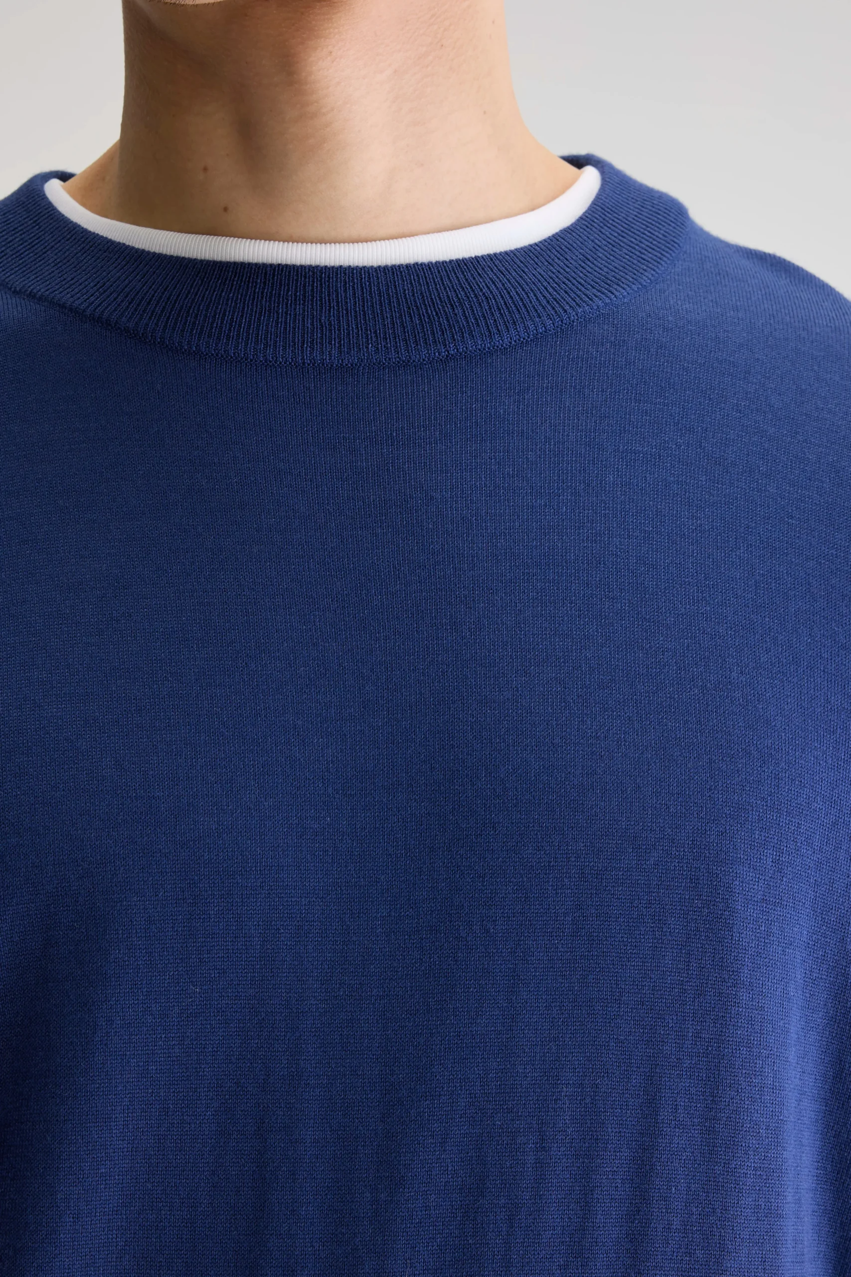 dilliv_trui_met_ronde_hal_4-4.webp Bellerose Dilliv trui met ronde hals