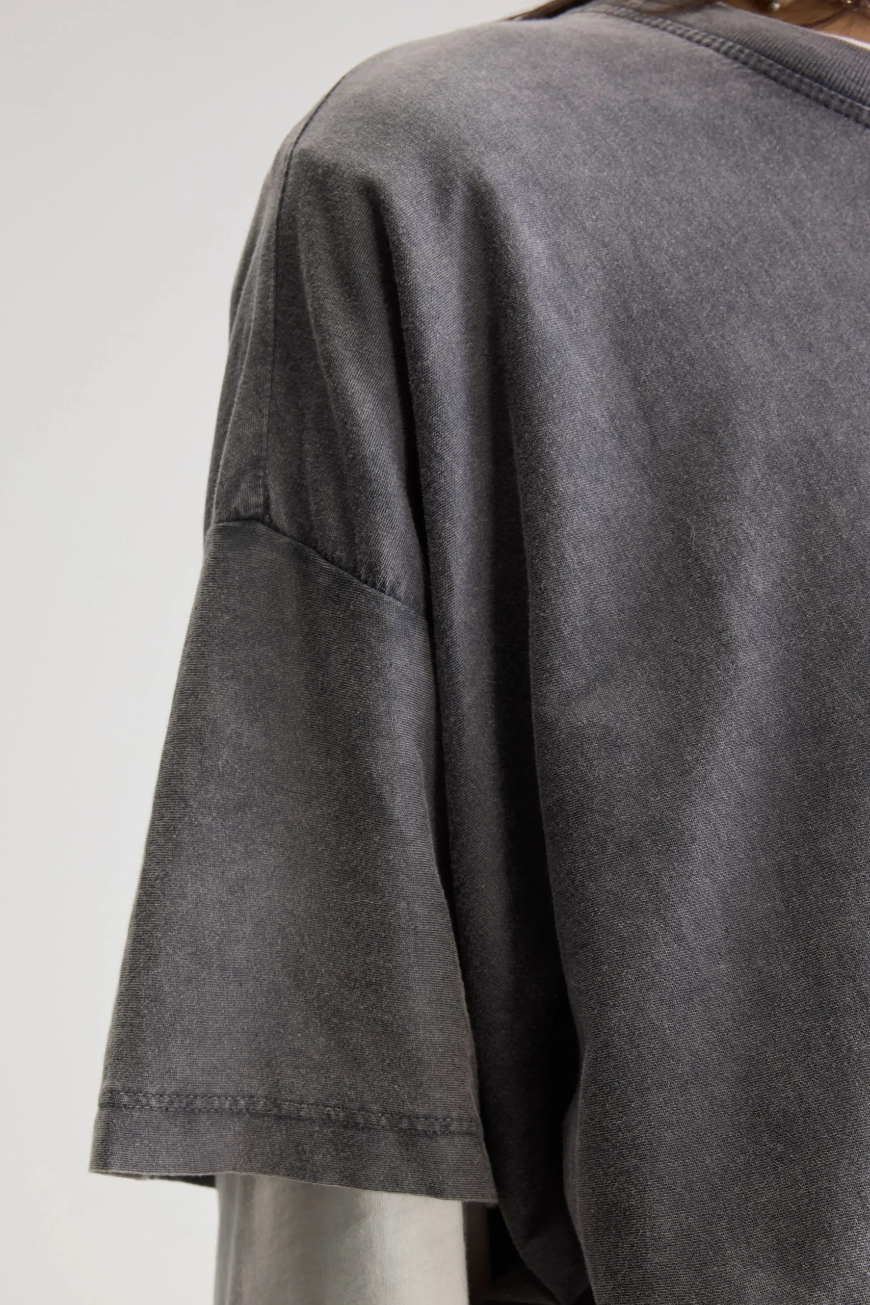 farpy_cropped_tshirt_5-1.webp Bellerose Farpy cropped t-shirt