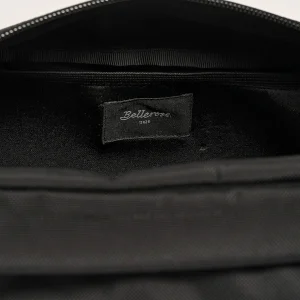 Bellerose Henain toilettas