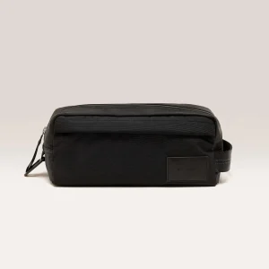 Bellerose Henain toilettas