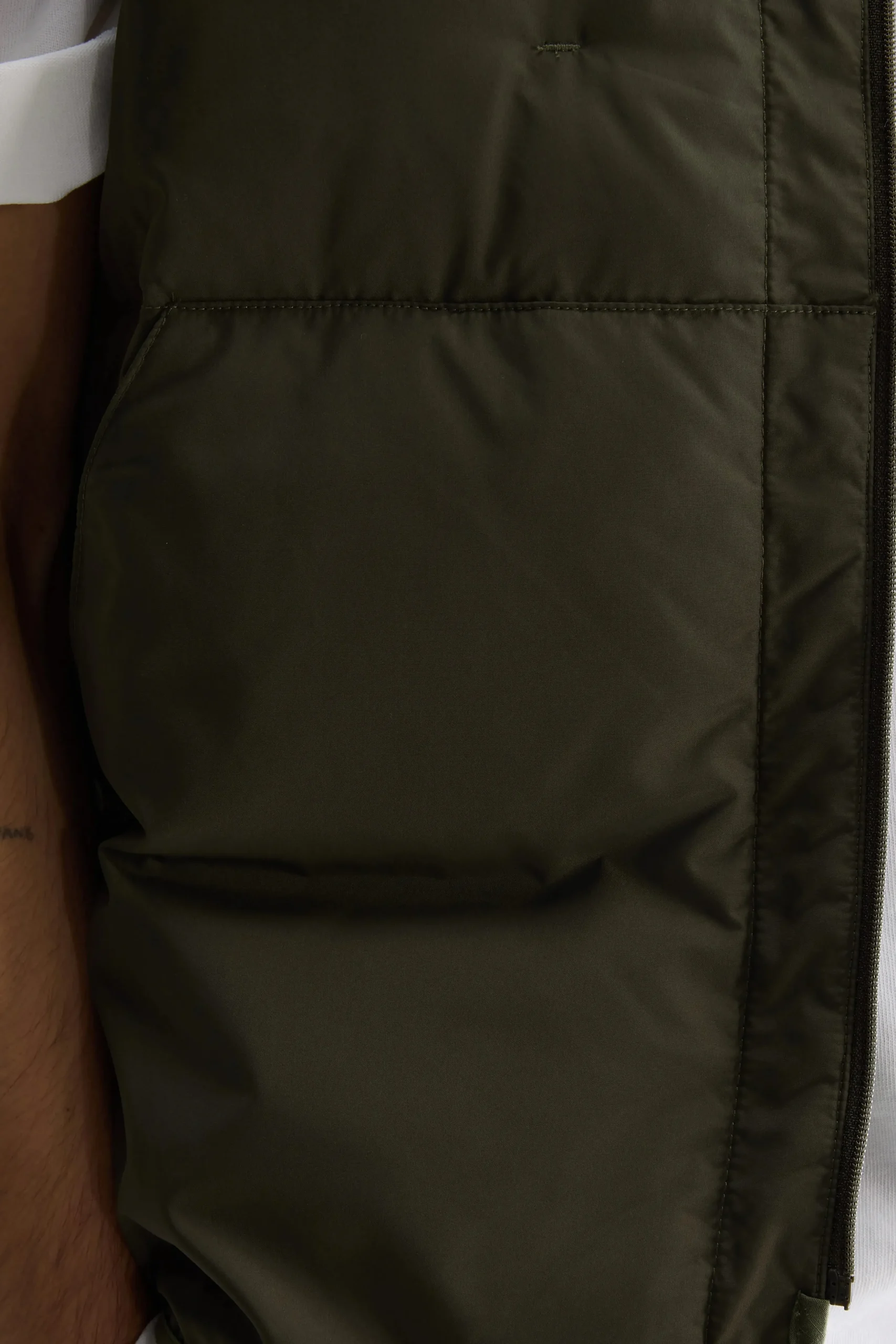 hoch_bodywarmer_5-1.webp Bellerose Hoch bodywarmer