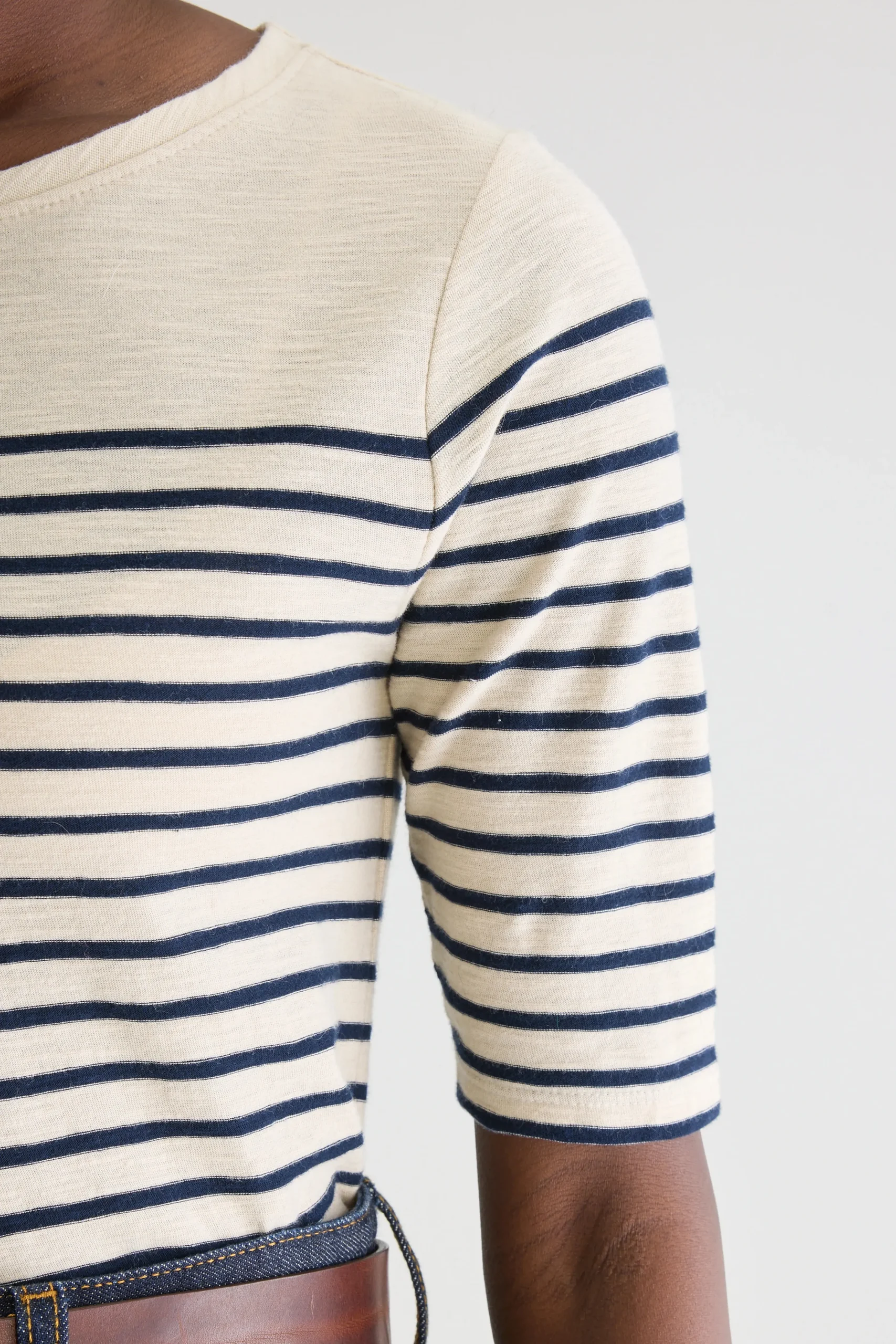 mias_slim_fit_tshirt_4-1.webp Bellerose Mias slim fit t-shirt