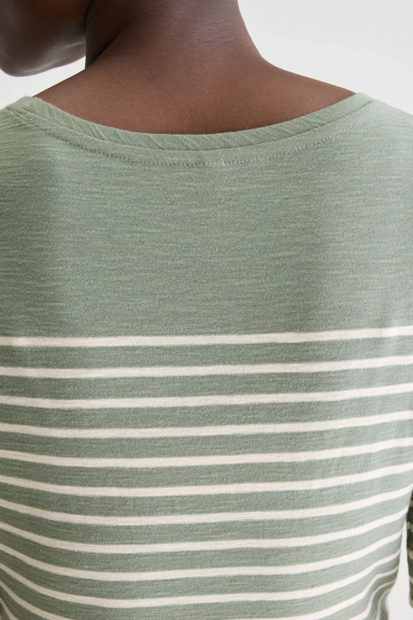 mias_slim_fit_tshirt_5.webp Bellerose Mias slim fit t-shirt