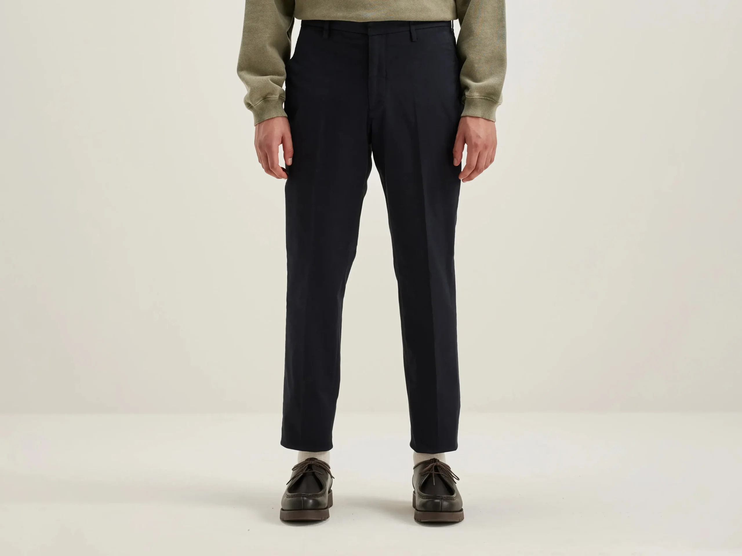stanley_slim_broek_0-1.webp Bellerose Stanley slim broek