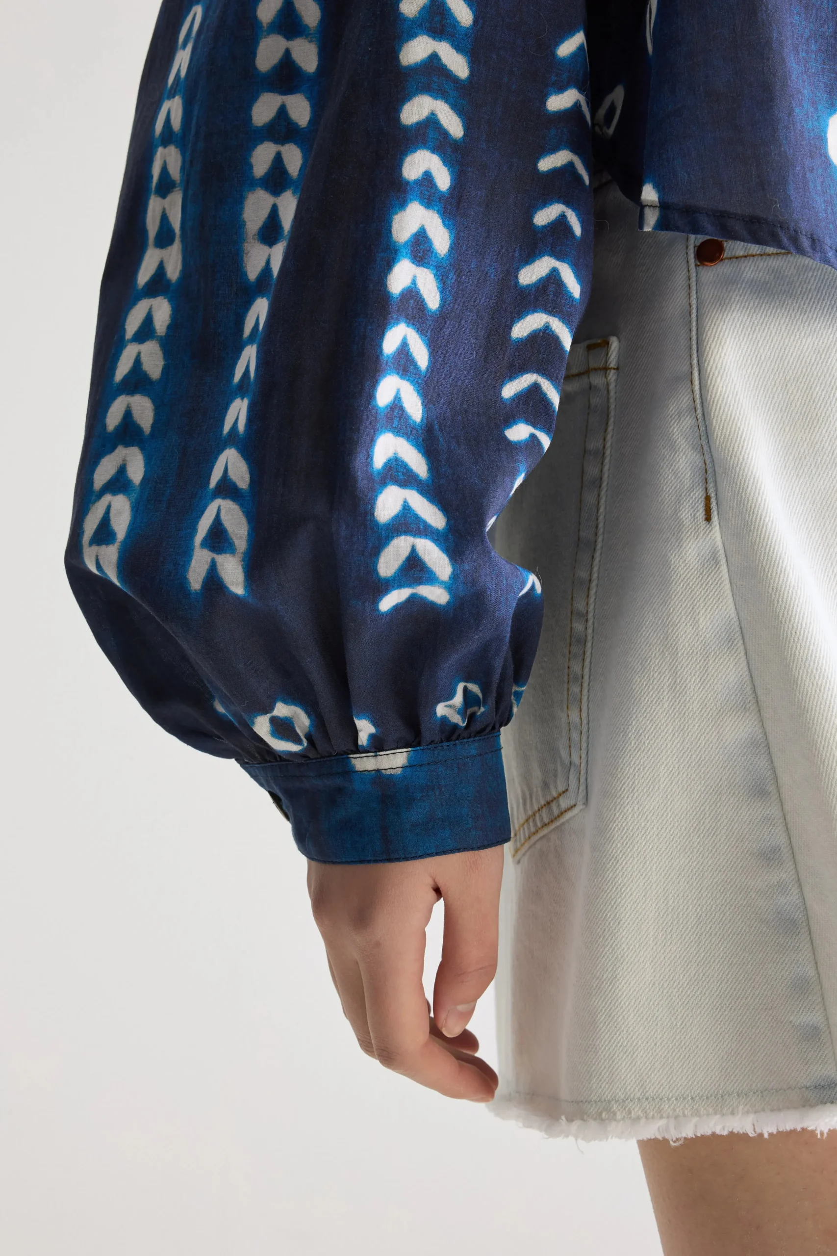 tonka_klassieke_blouse_5-1.webp Bellerose Tonka klassieke blouse