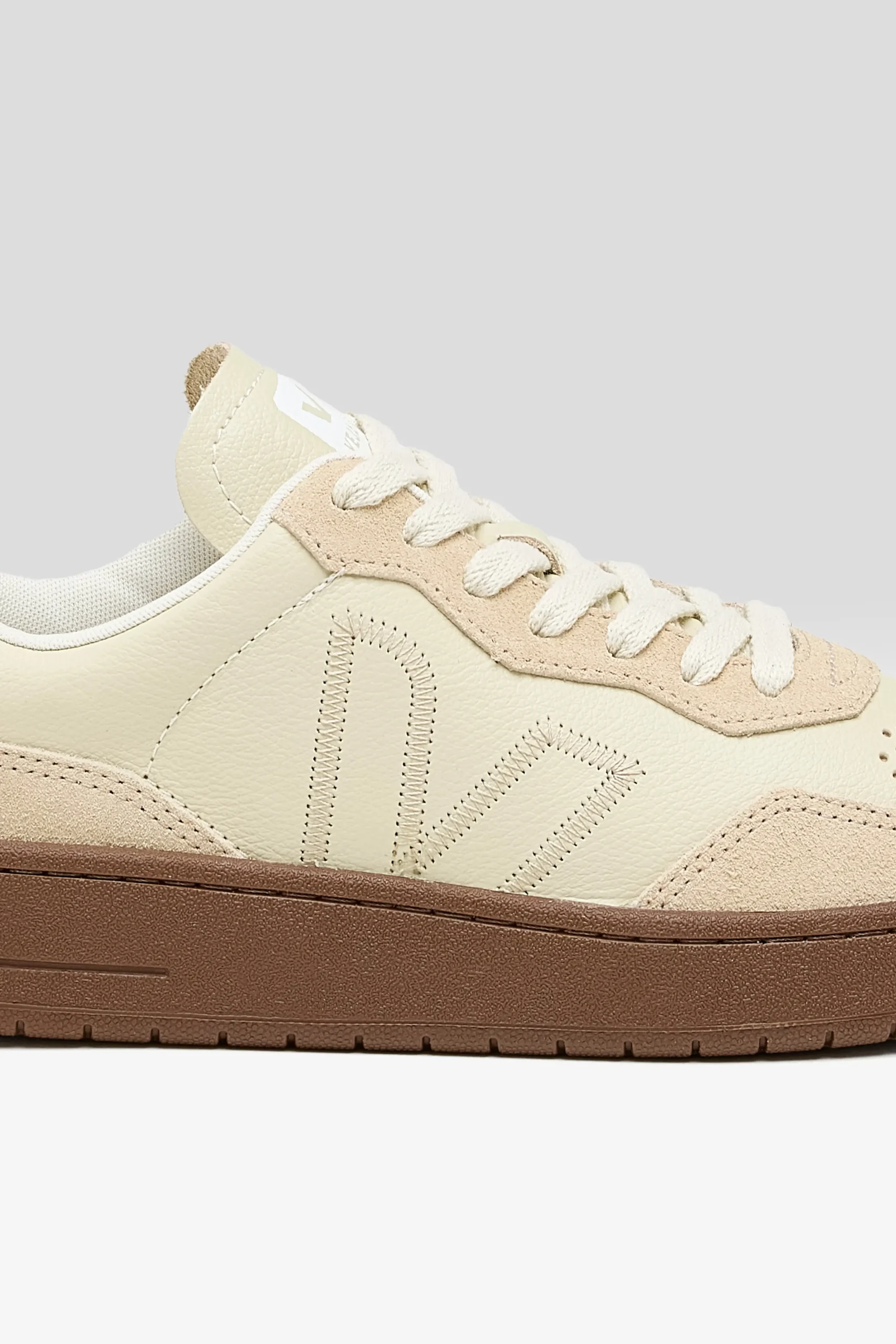 veja_v_ot_leather_voor_vr_4-1.webp Veja V-90 O.T. Leather voor Vrouwen