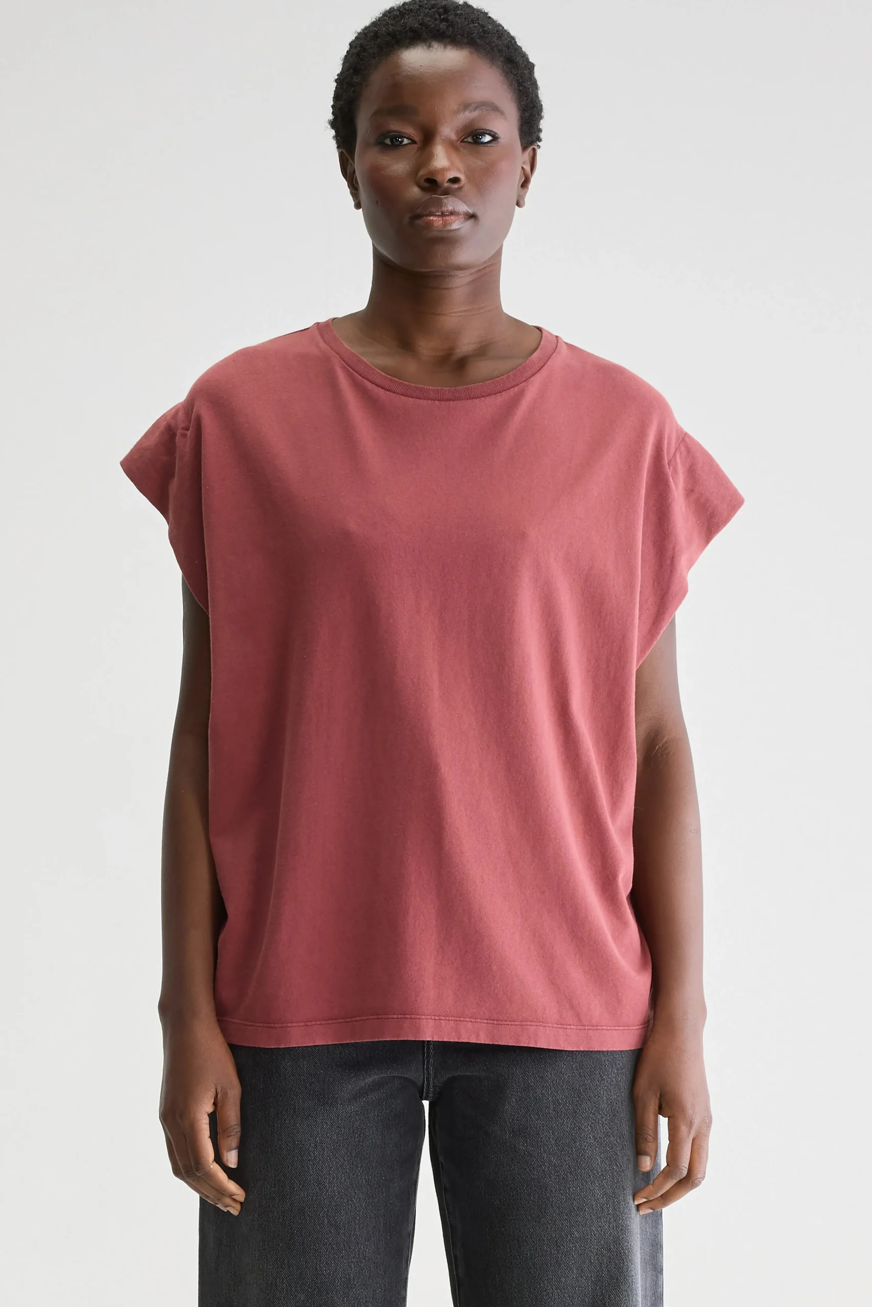 vice_ronde_hals_tshirt_1.webp Bellerose Vice ronde hals t-shirt