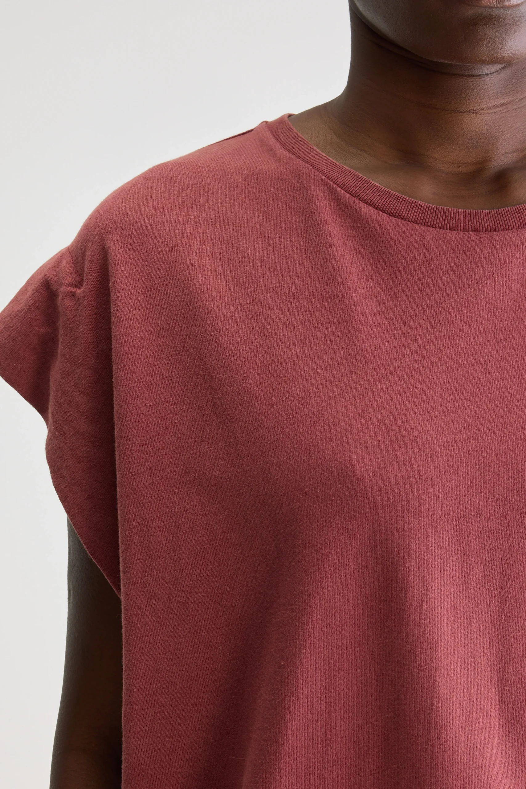 vice_ronde_hals_tshirt_4.webp Bellerose Vice ronde hals t-shirt