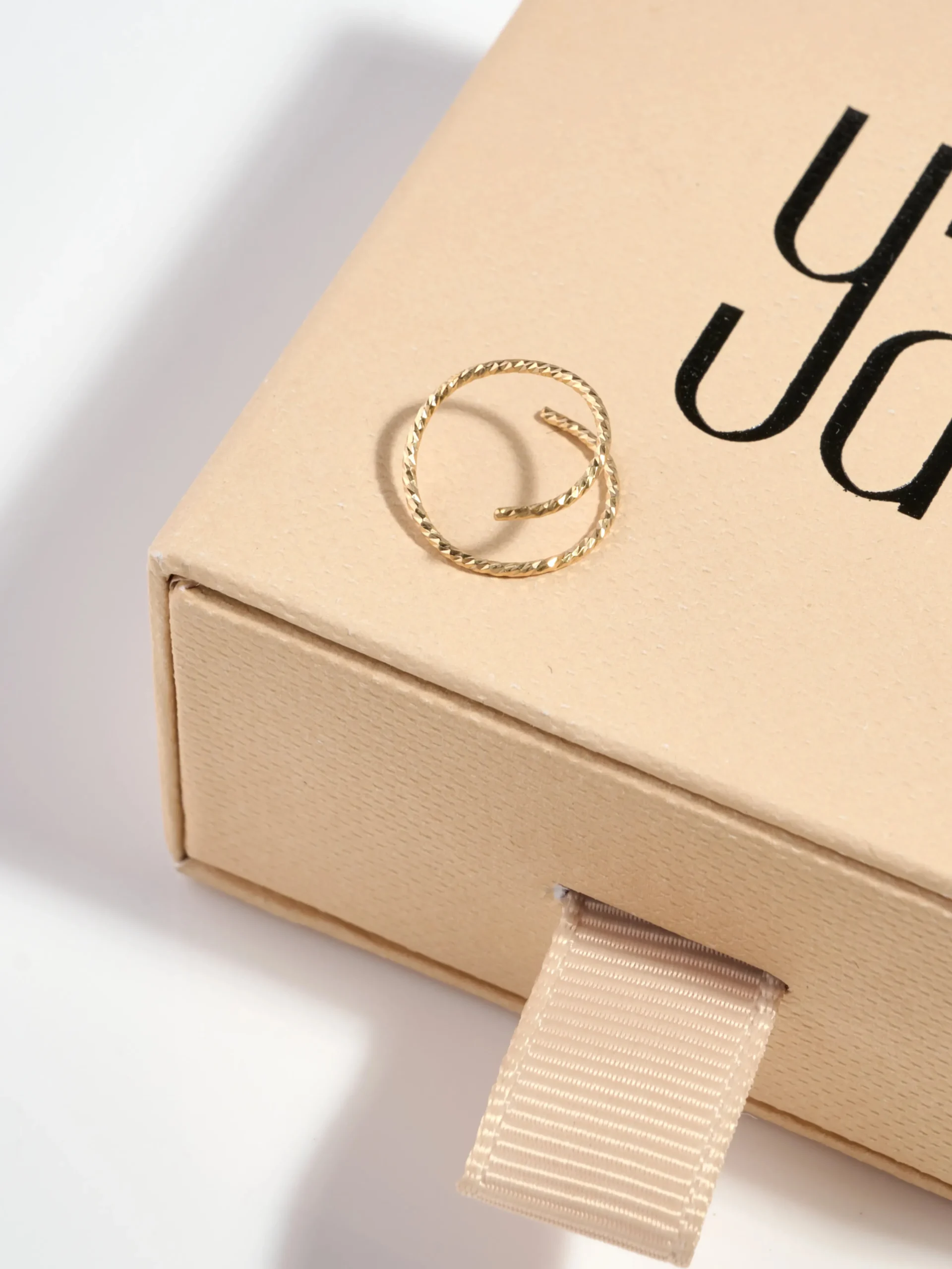 yay_glinsterende_dubbele__2.webp Yay Glinsterende Dubbele Oorbellen